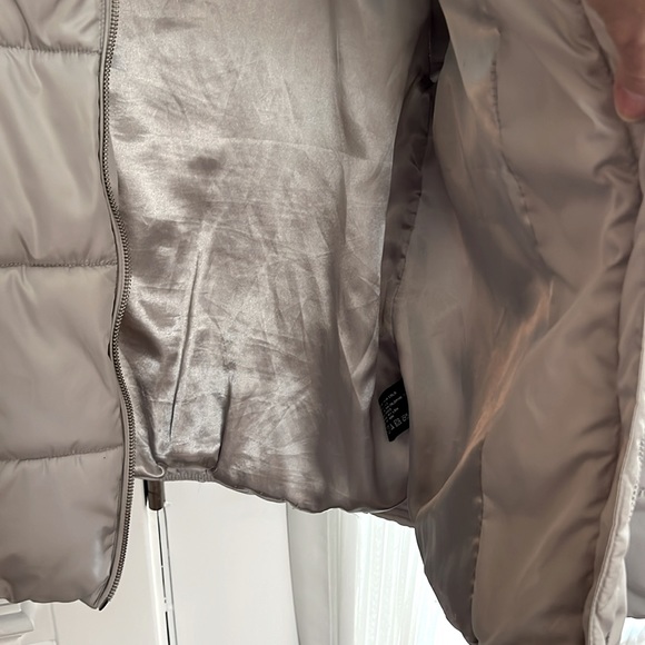 Altard State grey (not black) puffer coat - Picture 5 of 10